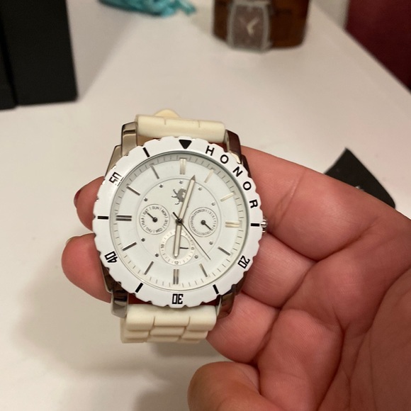 White Men’s Express watch - Picture 1 of 4